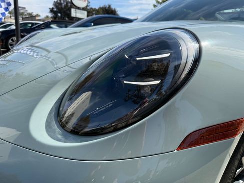 Used 2025 Porsche 911 Carrera RWD image 23