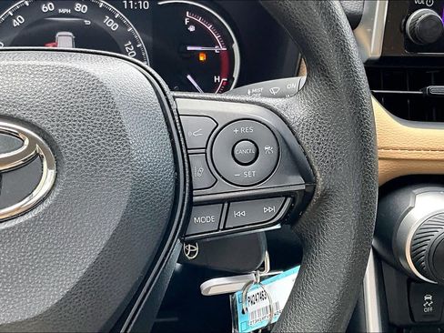 Certified 2023 Toyota RAV4 LE FWD image 25