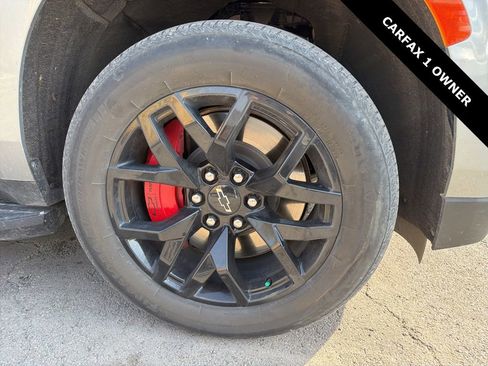 Used 2024 Chevrolet Tahoe RST w/ RST Performance Edition image 9