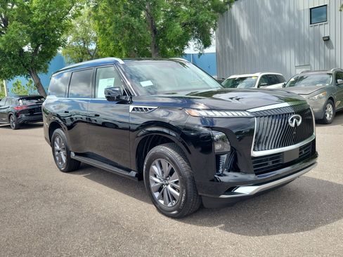 New 2026 INFINITI QX80 Pure RWD image 2
