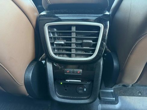 Used 2022 Lincoln Nautilus Reserve w/ Luxury Package image 23