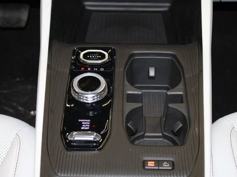 New 2026 Jeep Cherokee Limited AWD/4WD image 20