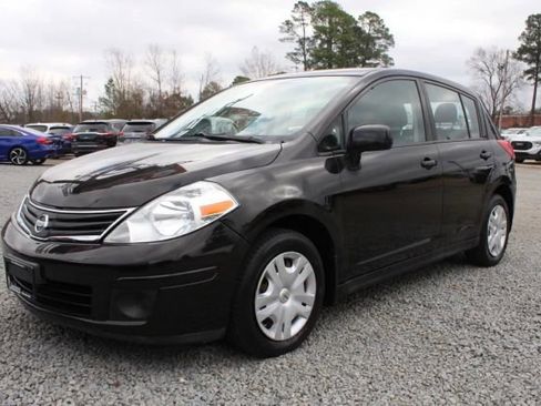 Used 2012 Nissan Versa 1.8 S w/ Plus Pkg FWD image 3