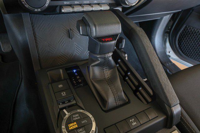 Used 2025 Toyota Tacoma TRD Off-Road AWD/4WD image 23