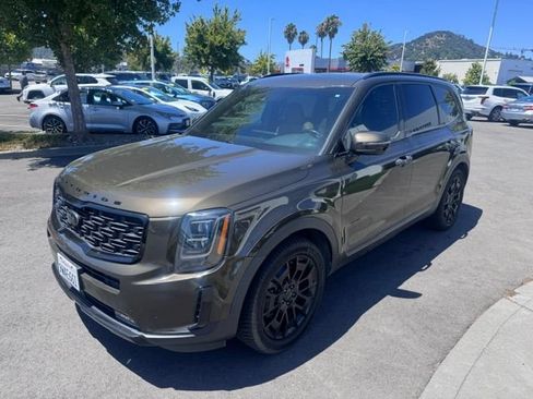 Used 2021 Kia Telluride SX w/ Nightfall Edition Package AWD/4WD image 3