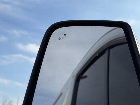 Used 2023 Ford E-Transit Low Roof image 36