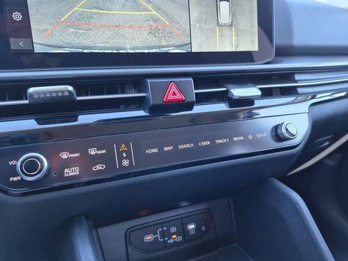 New 2026 Kia Sportage SX image 22