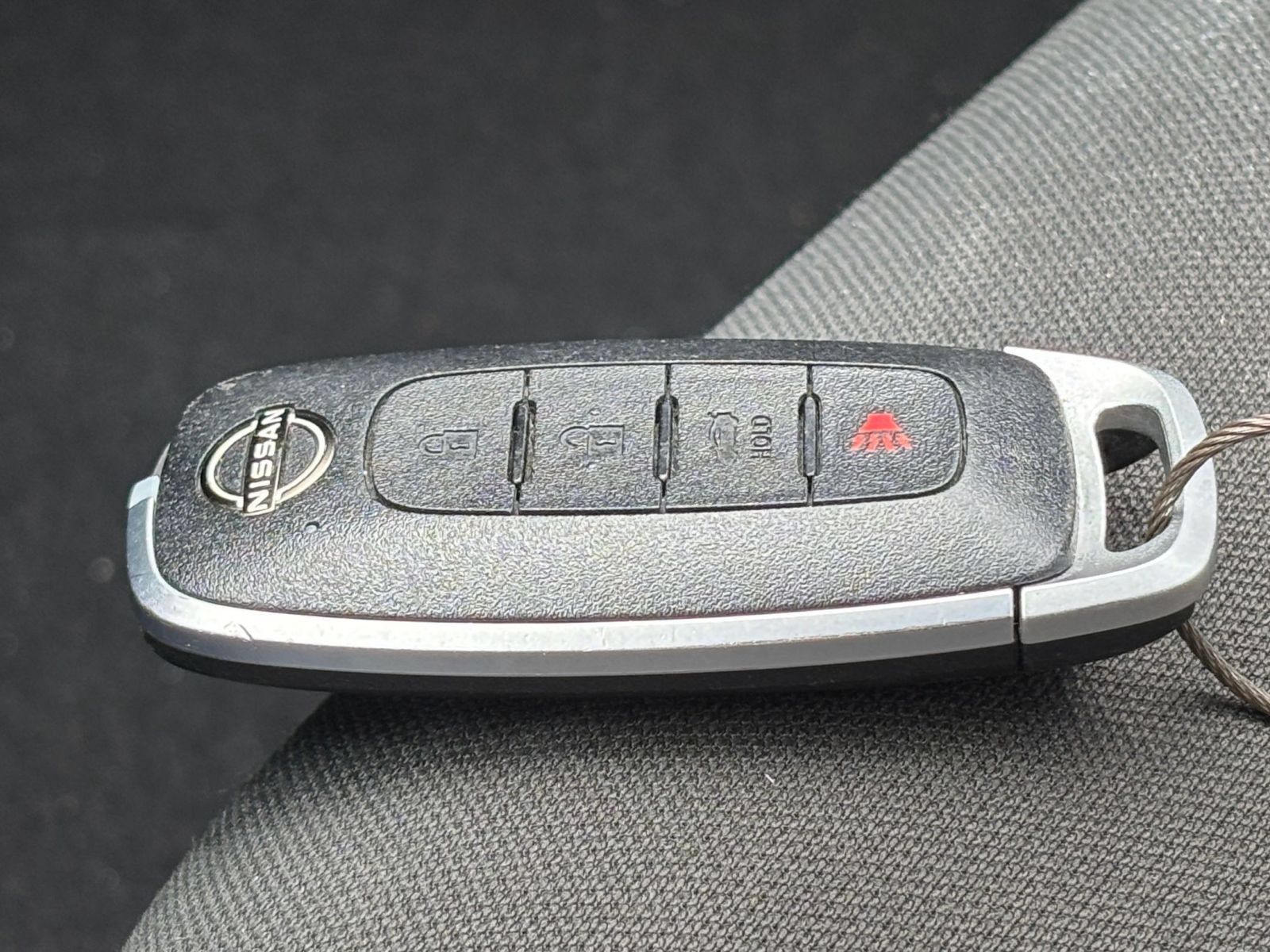 Used 2025 Nissan Versa SV FWD image 20