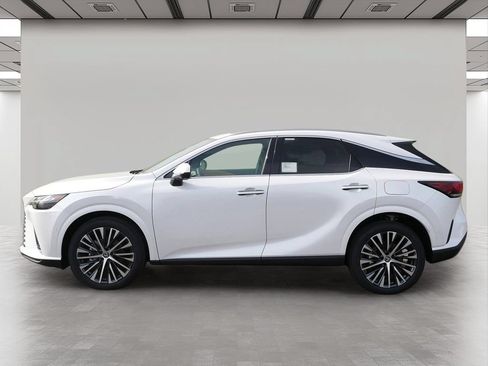 Used 2026 Lexus RX 350 Premium Plus w/ Convenience Package AWD/4WD image 3