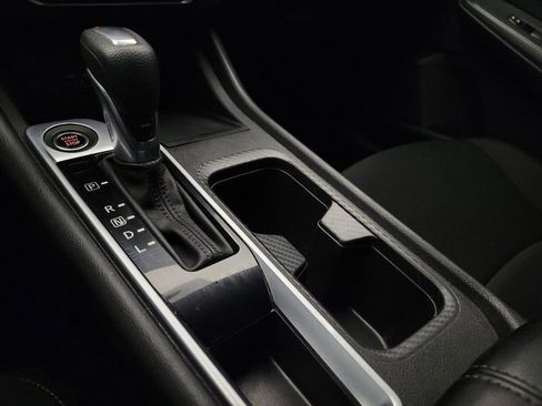 Used 2025 Nissan Sentra SV w/ Trunk Package image 26