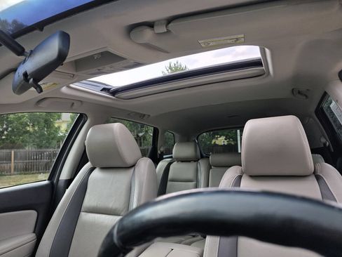 Used 2010 MAZDA CX-9 Touring w/ Moonroof & Bose Audio Pkg FWD image 35