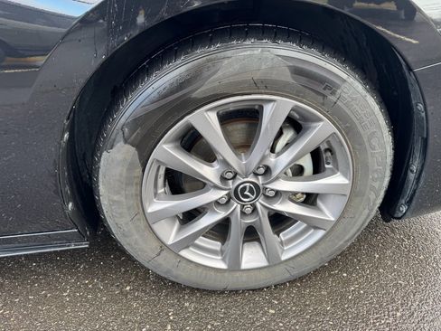 Used 2021 MAZDA MAZDA3 s image 10