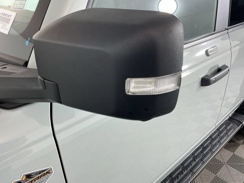 Used 2023 Ford Bronco Wildtrak AWD/4WD image 12