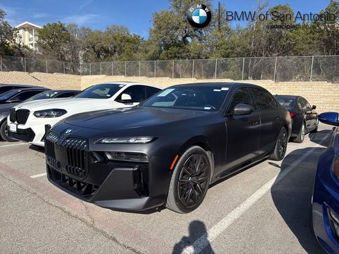 Certified 2023 BMW 760i xDrive 760i xDrive w/ Executive Package image 1