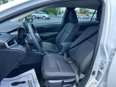 Used 2023 Toyota Corolla LE image 14