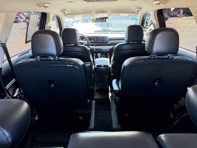 Used 2023 Kia Telluride S FWD image 12