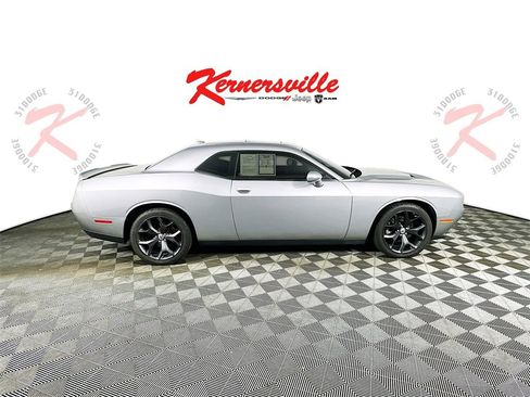 Used 2018 Dodge Challenger SXT Plus image 8
