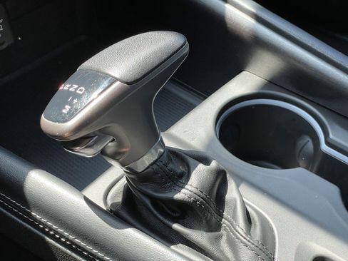 Used 2024 Dodge Durango SXT w/ SXT Blacktop Group AWD/4WD image 22
