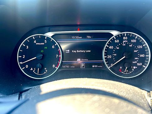 Used 2021 Nissan Sentra SR w/ SR Premium Package FWD image 7