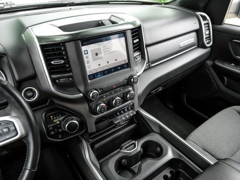 Used 2023 RAM 1500 Big Horn AWD/4WD image 33