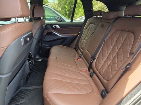 New 2026 BMW X5 xDrive40i w/ M Sport Package image 23