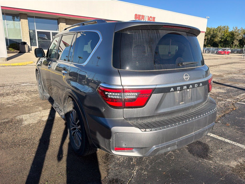 Used 2022 Nissan Armada SL AWD/4WD image 3