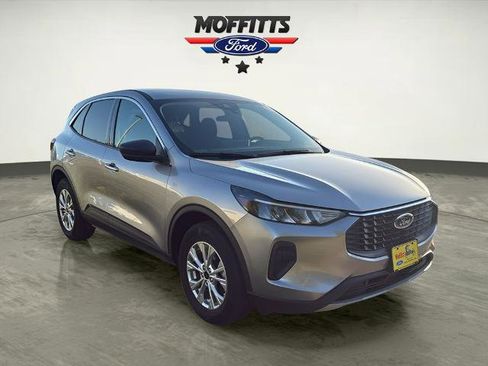 Certified 2023 Ford Escape Active w/ Tech Pack #1 image 3
