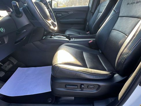 Used 2021 Honda Pilot Black Edition image 25
