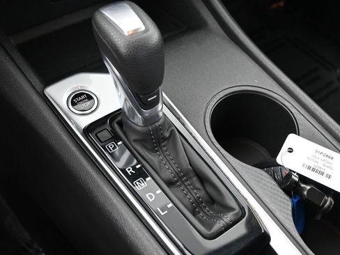 Used 2024 Nissan Altima 2.5 S image 22