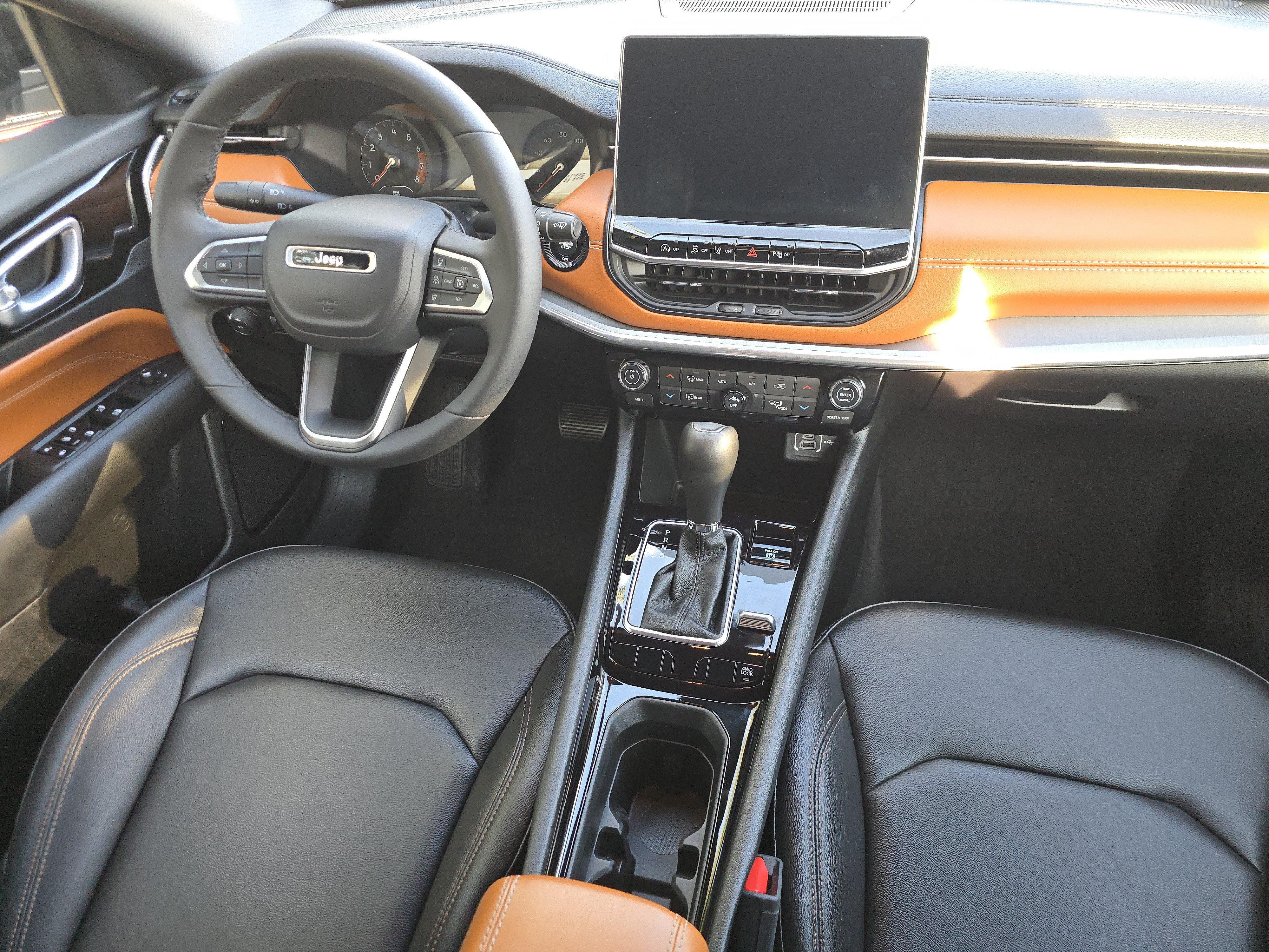 Used 2024 Jeep Compass Limited AWD/4WD image 19