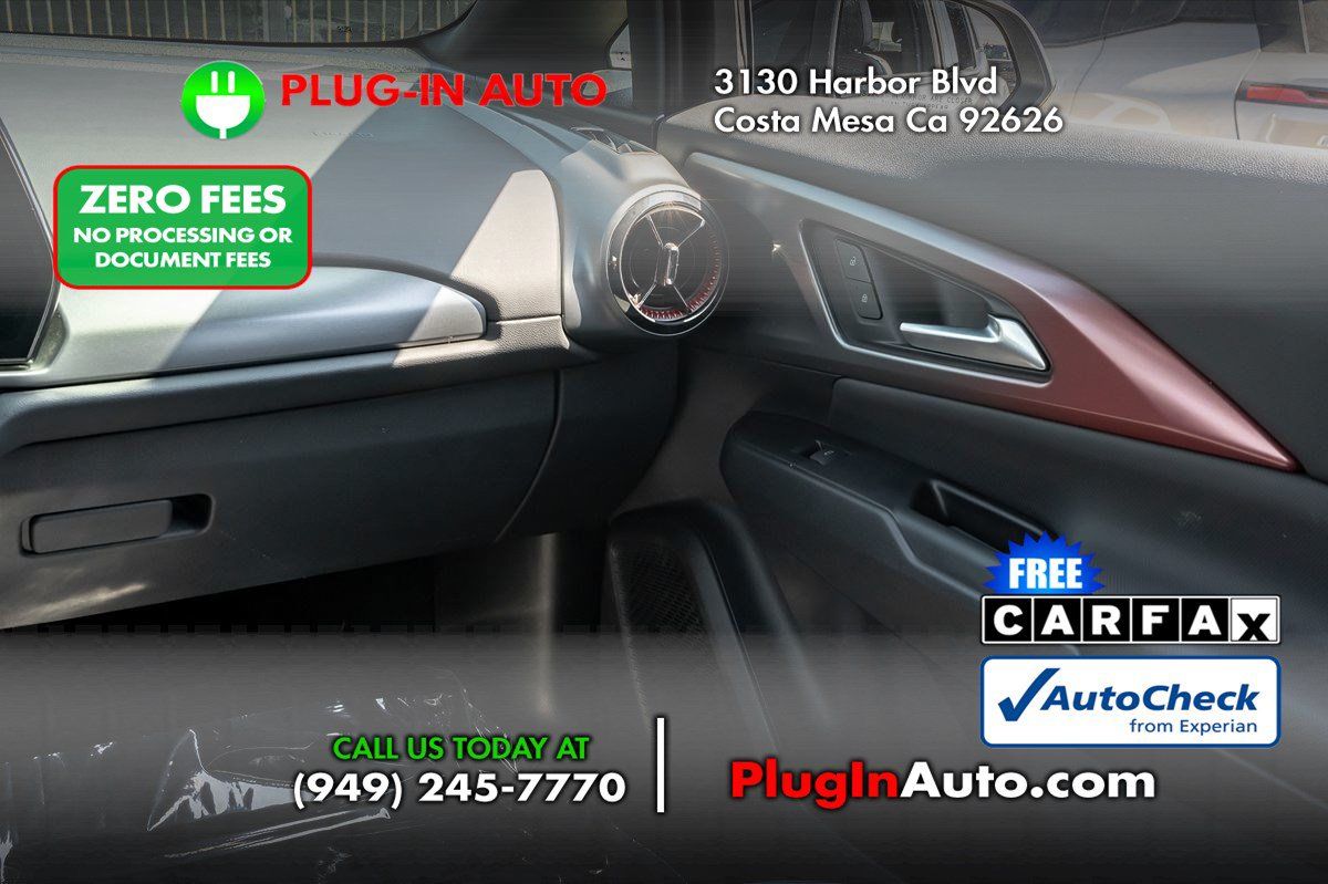 Used 2024 Chevrolet Equinox EV RS FWD image 17