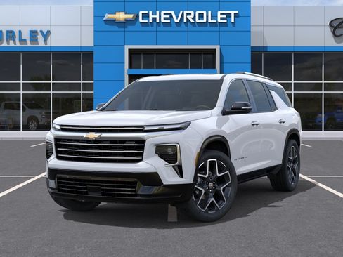 New 2026 Chevrolet Traverse High Country w/ LPO, Floor Liner Package AWD/4WD image 6