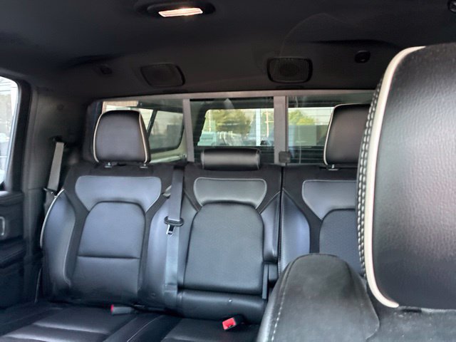 Used 2021 RAM 1500 Laramie w/ Sport Appearance Package AWD/4WD image 18