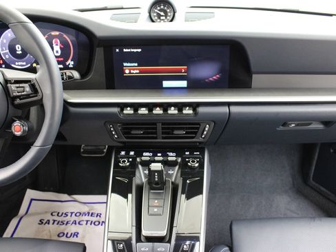 Certified 2025 Porsche 911 Carrera RWD image 26