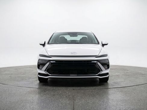 Used 2025 Hyundai Sonata SEL image 2