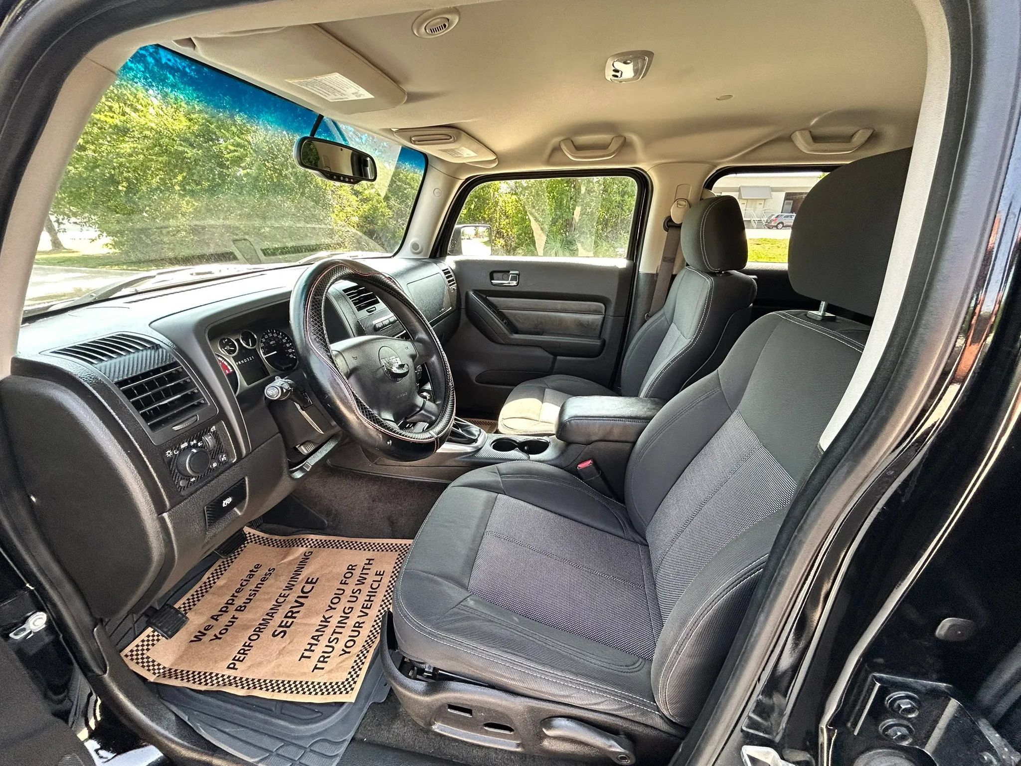 Used 2009 HUMMER H3 AWD/4WD image 11