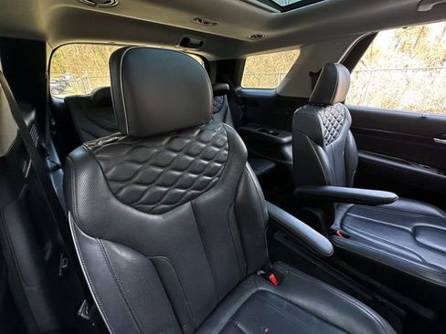Used 2021 Hyundai Palisade Limited image 42