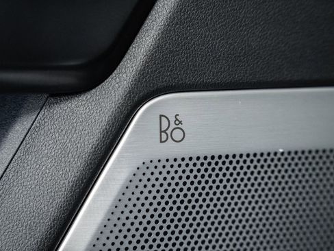 Used 2023 Ford F150 Platinum w/ Max Trailer Tow Package image 55