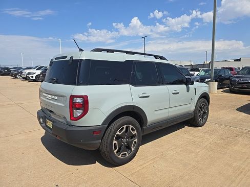 Used 2023 Ford Bronco Sport Outer Banks w/ Tech Package AWD/4WD image 6