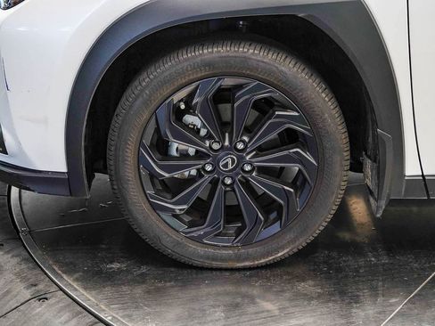Used 2025 Lexus UX 300h FWD w/ Accessory Package (Z2) image 9