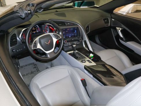 Used 2015 Chevrolet Corvette Stingray Convertible w/ 2LT Preferred Equipment Group RWD image 20