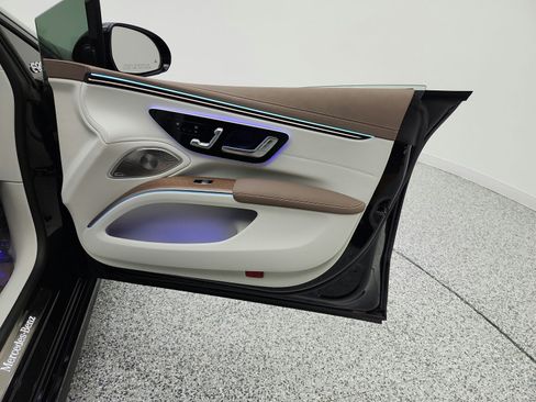 Used 2024 Mercedes-Benz EQS 450+ Sedan image 20
