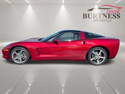 Used 2008 Chevrolet Corvette Coupe w/ Preferred Equipment Group RWD image 5
