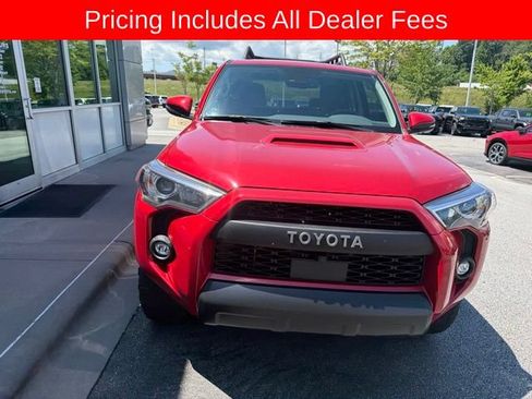 Used 2024 Toyota 4Runner TRD Off-Road Premium w/ Off Road Premium Plus Package AWD/4WD image 10