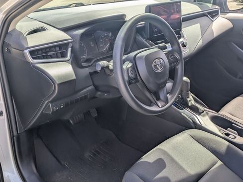 Used 2024 Toyota Corolla LE image 9