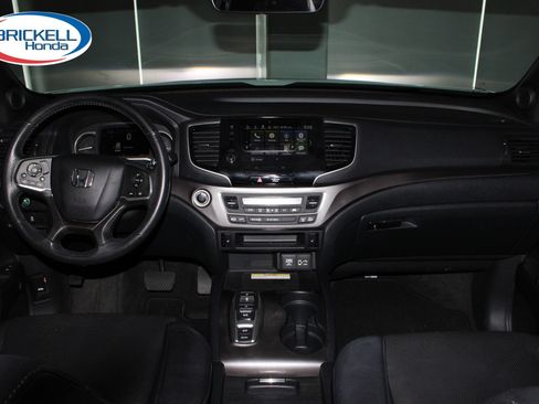 Used 2023 Honda Passport EX-L image 19