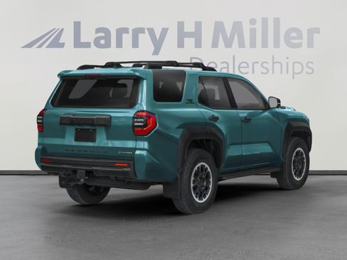 New 2026 Toyota 4Runner TRD Off-Road Premium AWD/4WD image 5