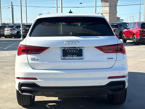 Certified 2025 Audi Q3 2.0T Premium image 6