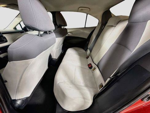 Certified 2021 Toyota Corolla LE FWD image 24