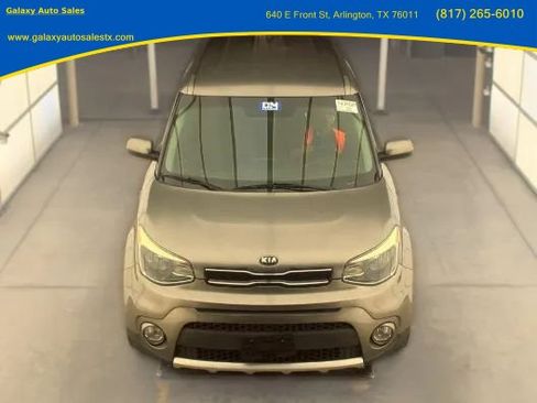 Used 2018 Kia Soul + FWD image 2